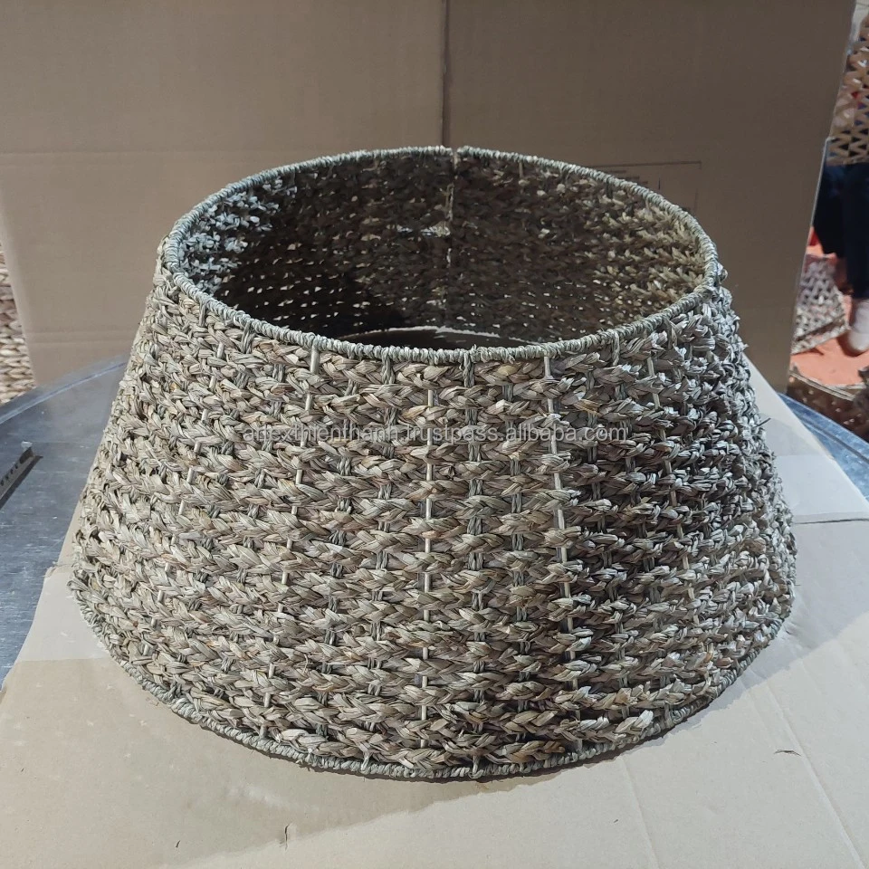 Manufacturer Christmas Home Decors Water Hyacinth Christmas Tree Collar