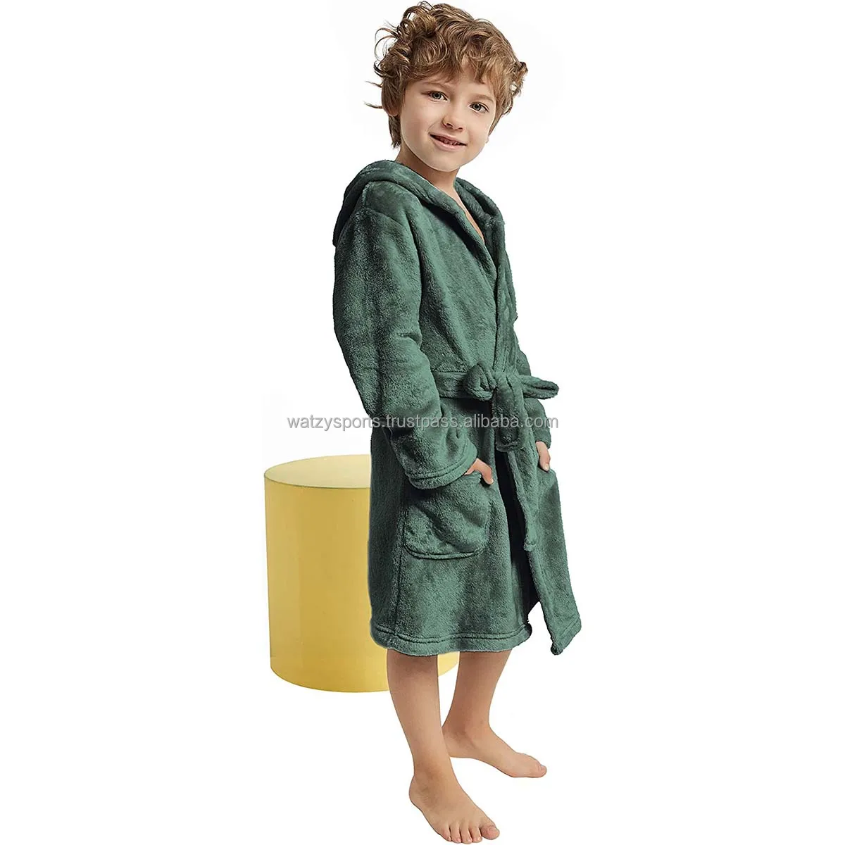 Dashing Look Comfy Sleepwear Boys Girls Fleece Bathrobe Hooded Toddler
