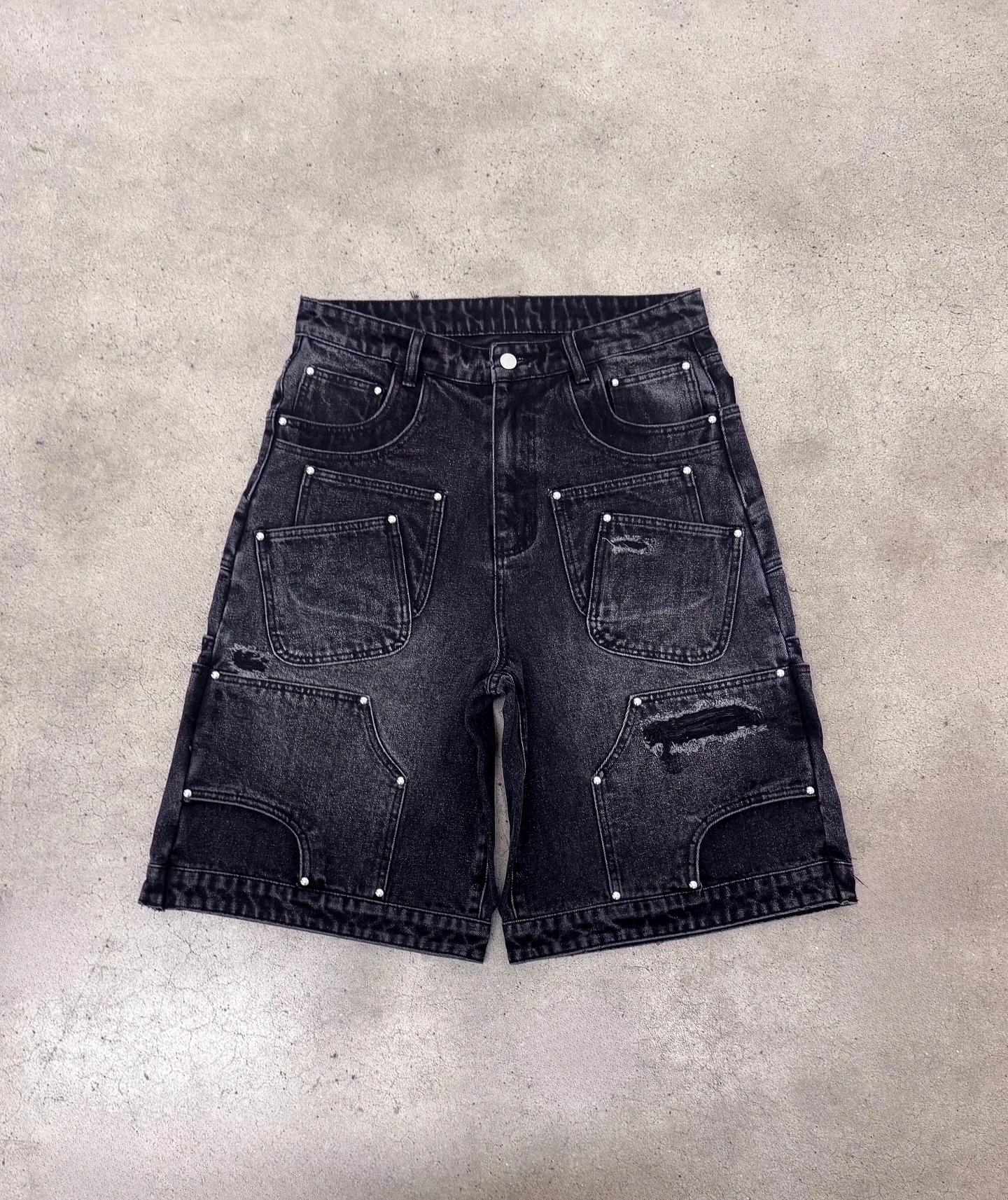 Custom Men's Denim Shorts Raw Hem Distressed Jean Shorts Embroidered Patch Logo Streetwear Hip Hop Denim Shorts OEM wholesale