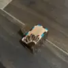 Marrón