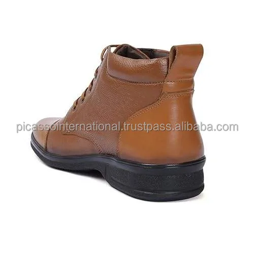 Direct Factory Price Excellent Quality Wholesale Supply Stylish Look Shoes Classic Design Genuine Leather Boots for Men