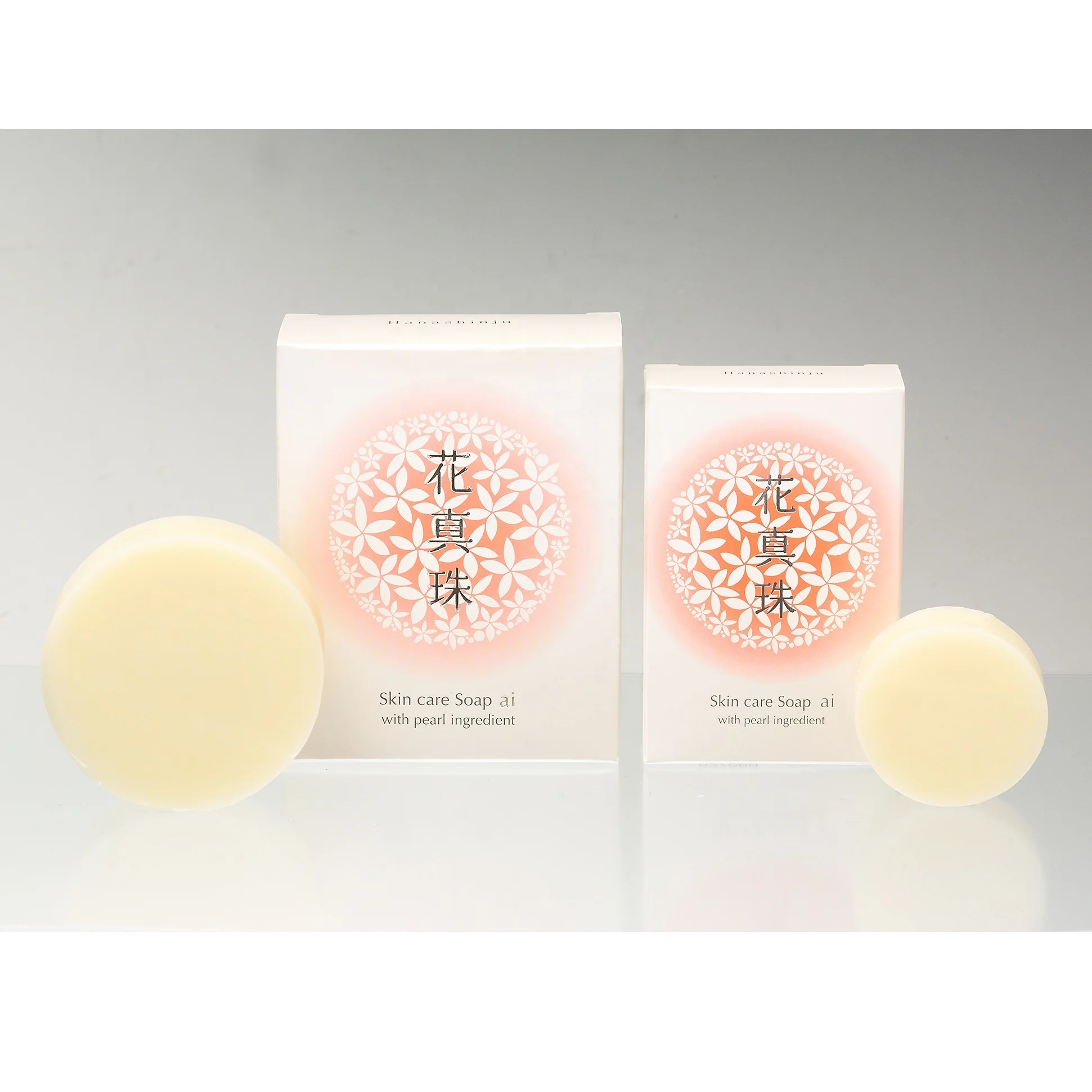 Made in Japan Skin Care Soap Made From Pearl Powder 25g Skin Care Soap Natural Soap Best Selling Pear Powder 2023