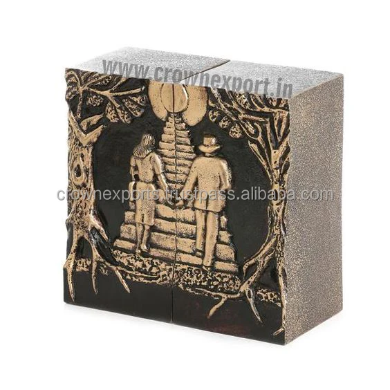 CE-URN-0382.jpg