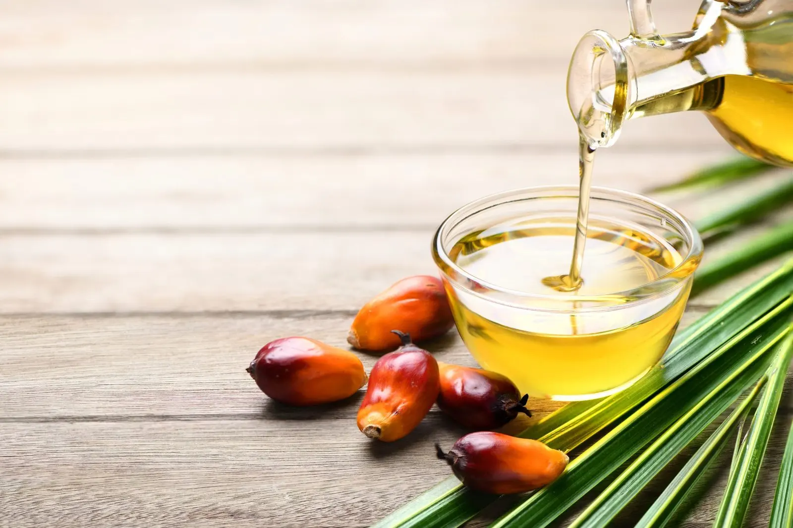 Wholesale Organic Refined High Quality Pure Palm Oil in Plastic Bottle & Bulk Drum for Cooking Factory Available Wholesale rate