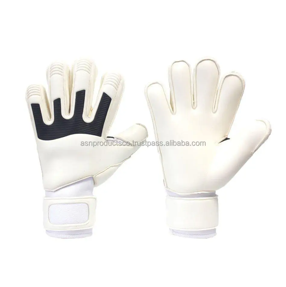 outdoor soccer gloves