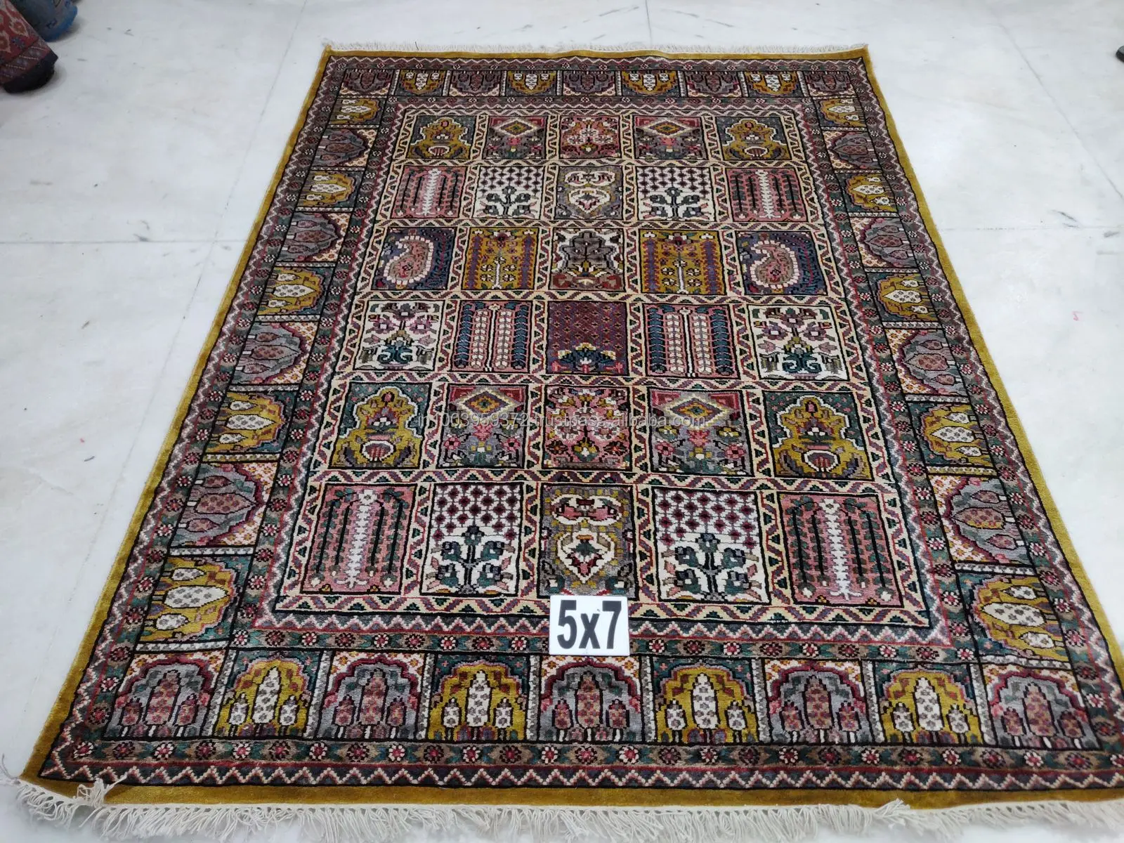 Best Quality Hand Knotted Persian Silk Rugs Available At Factory Price