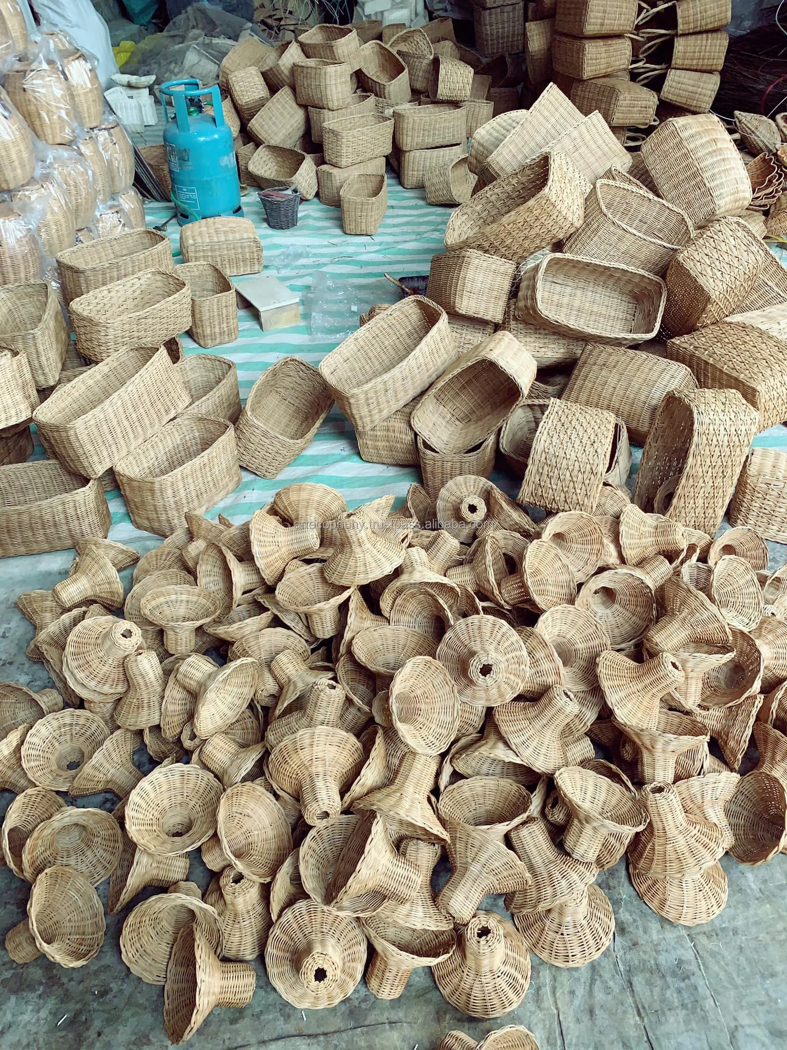 Squid Animal Theme Rattan Baby Bedroom Wall Decoration Nontoxic Natural Rattan Wall Designs