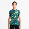 สีเขียวอมฟ้า