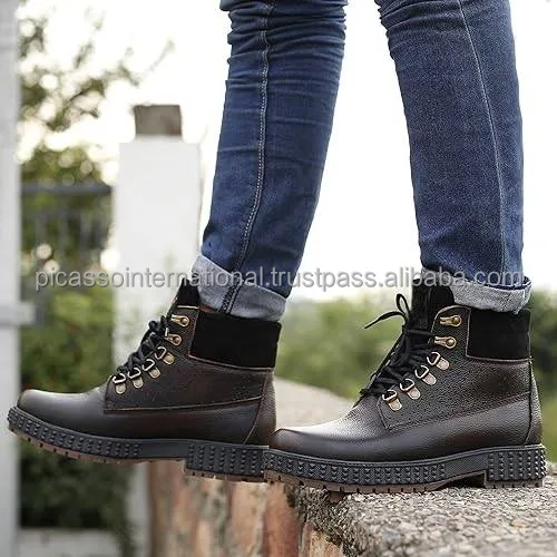 Hot Selling Excellent Quality Premium Casual Wear OEM Wholesale 100% Genuine Leather Shoes Boots for Men at Direct Factory Price