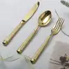 COMME ILLUSTRÉ