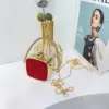 carré de diamant rond rouge