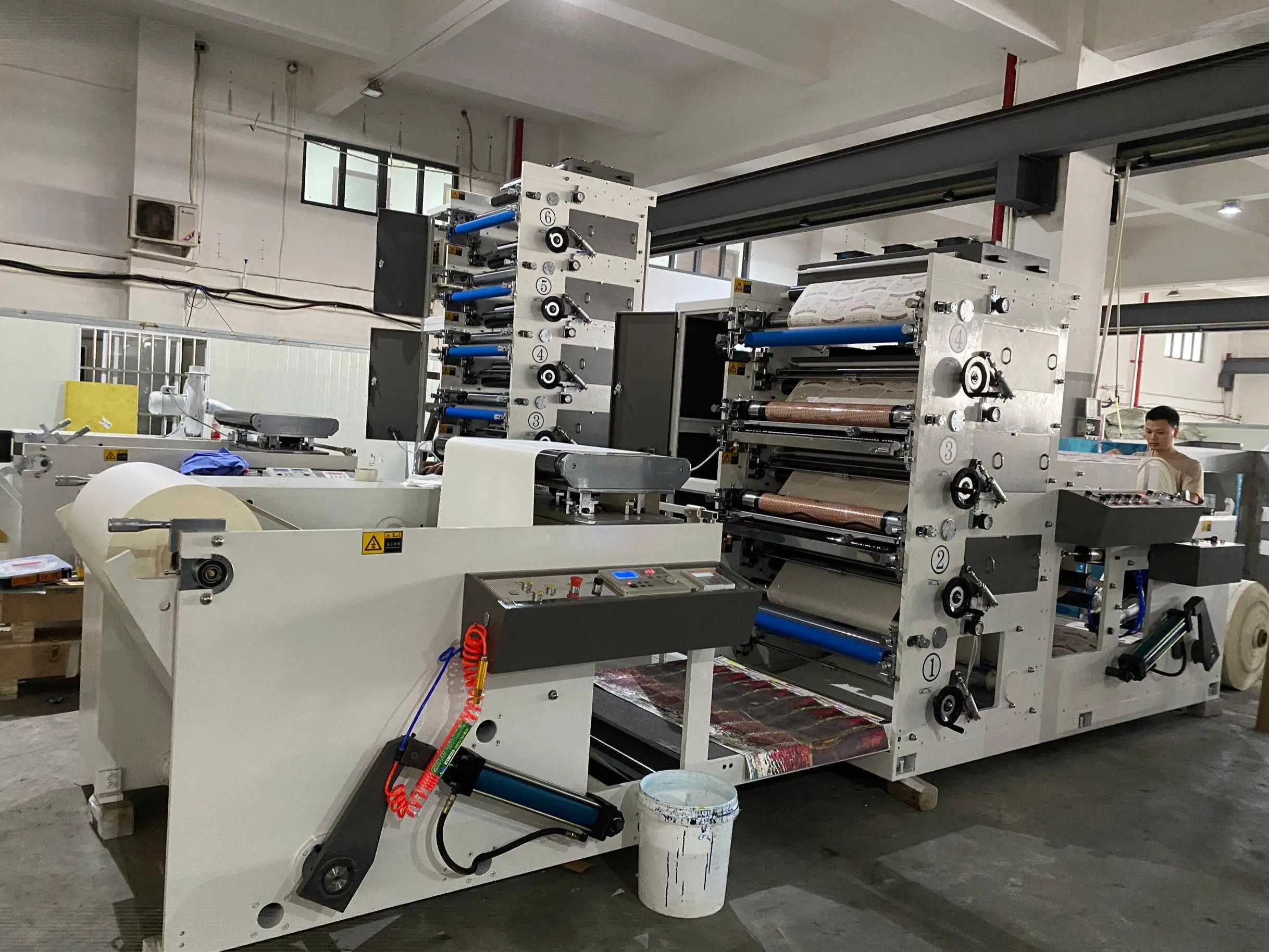 6 Color Flexo Printing Machine for Paper Cup and Paper(HSS--950)