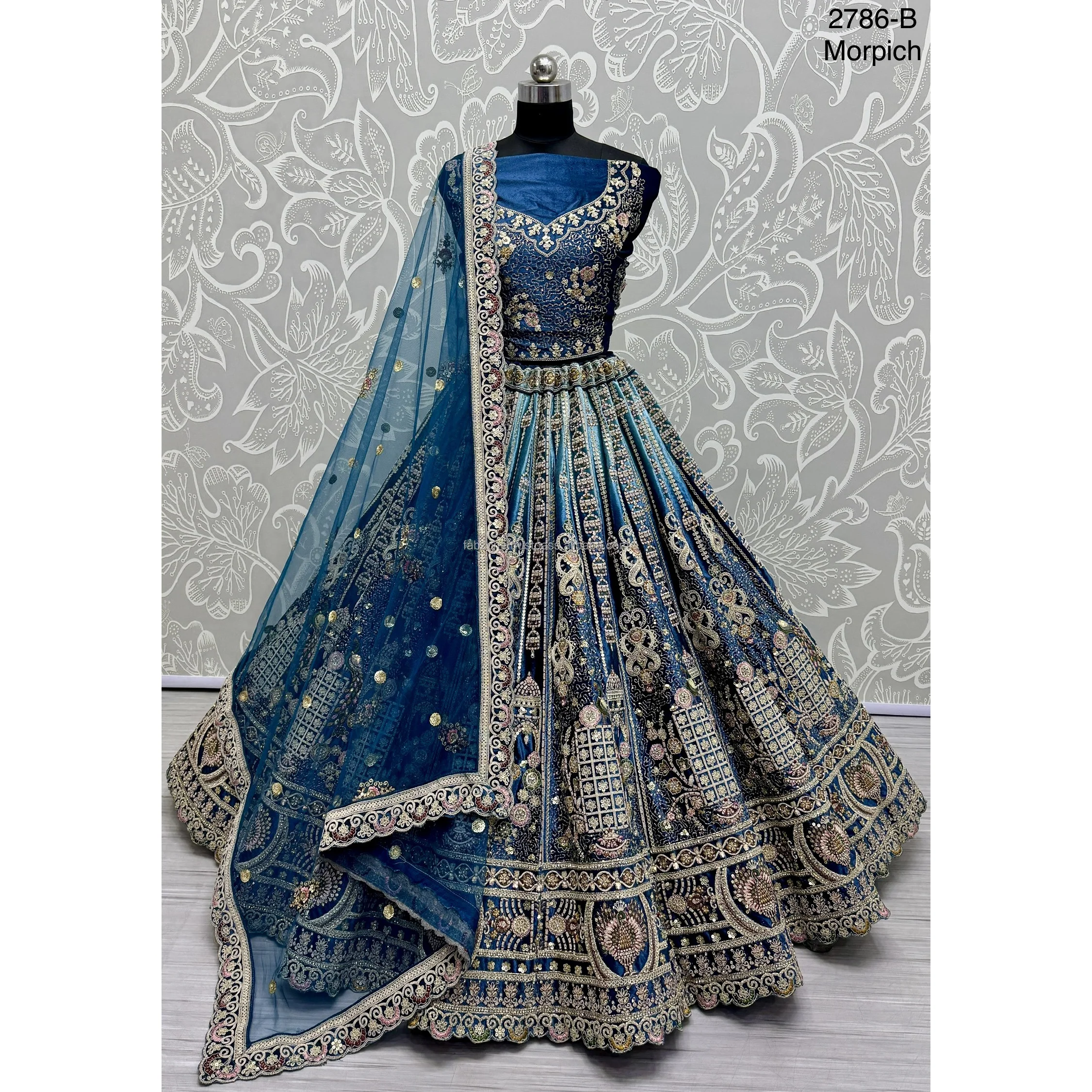 Wholesale Zarkhan work by Fabzone for bride Indian bride's wedding dress Velvet collections for Indian weddings,2 Pieces