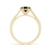 18kt Gold