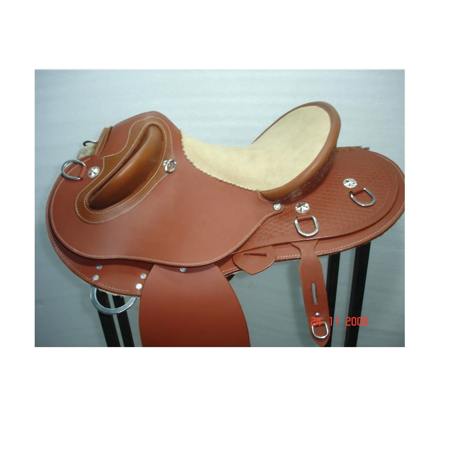 Leather Half Breed Stock Saddles with swinging fender brass hardware suede leather seat custom leather horse riding saddle