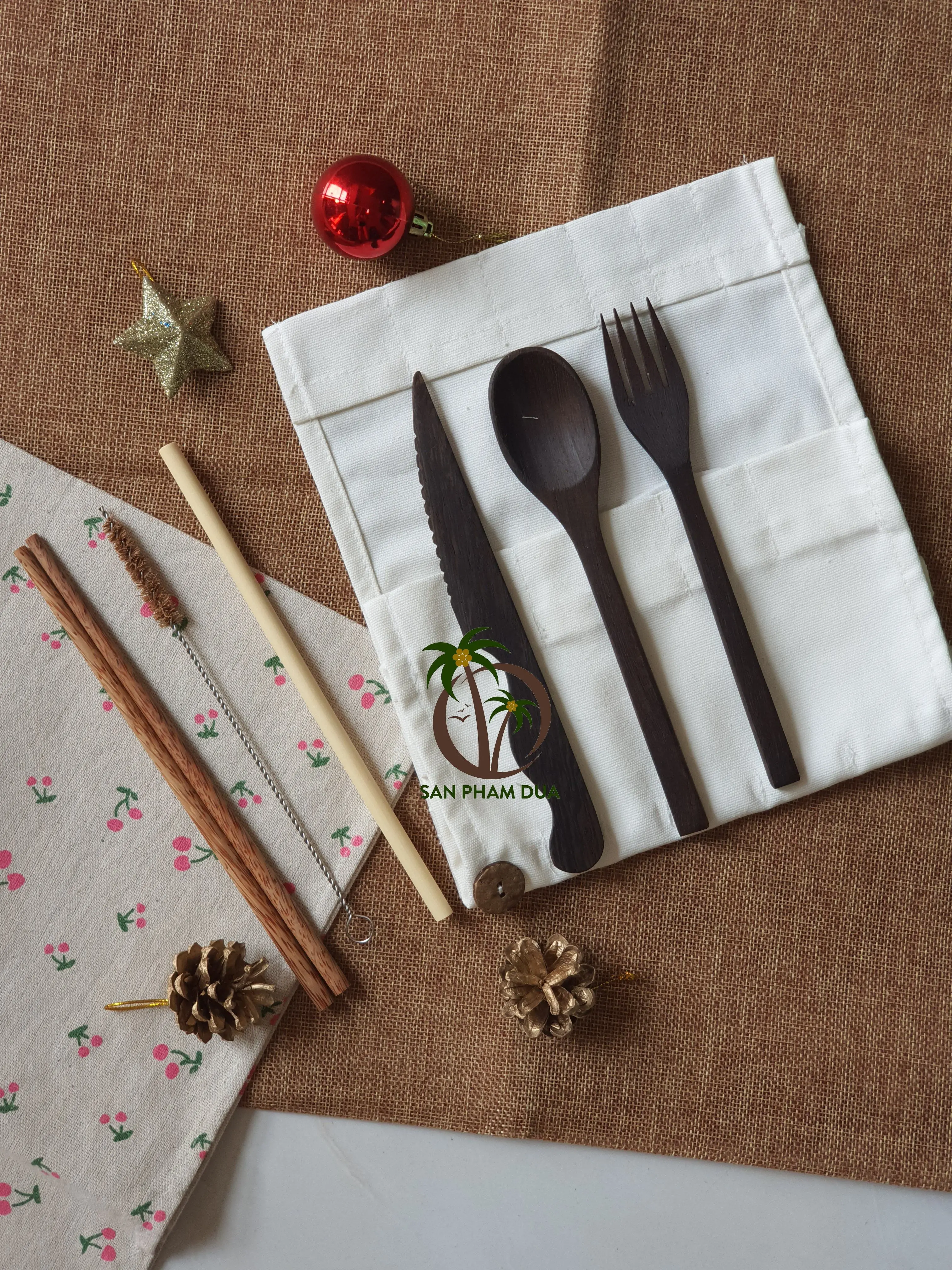 COCONUT CHOPSTICKS DISPOSABLE CUTLERY SET BAMBOO CUTLERY COCONUT CUTLERY/ COCONUT WOODEN SPOON SET/COCONUT BOWL EBONY SPOON