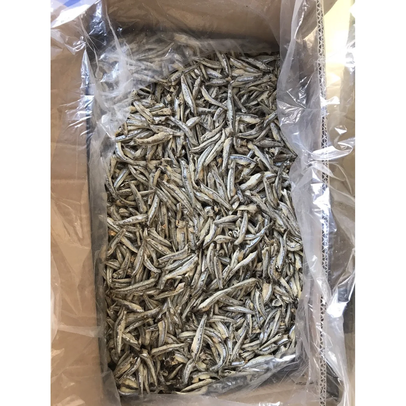 Medium Size Dried Anchovies Bamboo Raw Materials for Traditional Asian Cuisine Ingredient