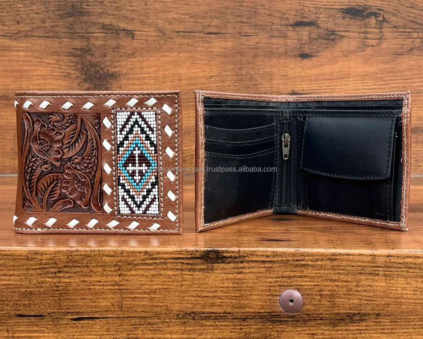 Customizable High Quality Hand Tooled Leather Beaded Wallets Large Capacity Bifold Slim Short Men's Wallets Hold Cash Coin ID