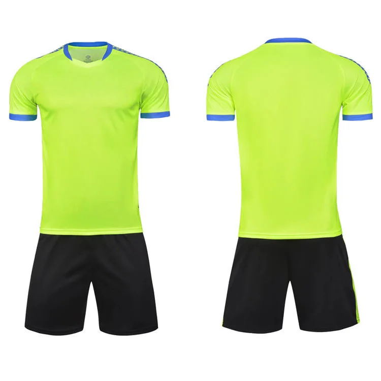 2026 Top Trending Soccer uniform designed for comfort during long matches with breathable fabric and smooth lightweight feel