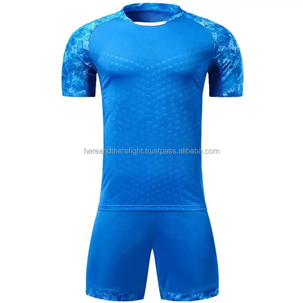 Mens Sports Wear 100polyester Soccer Uniforms Wholesale Price Half