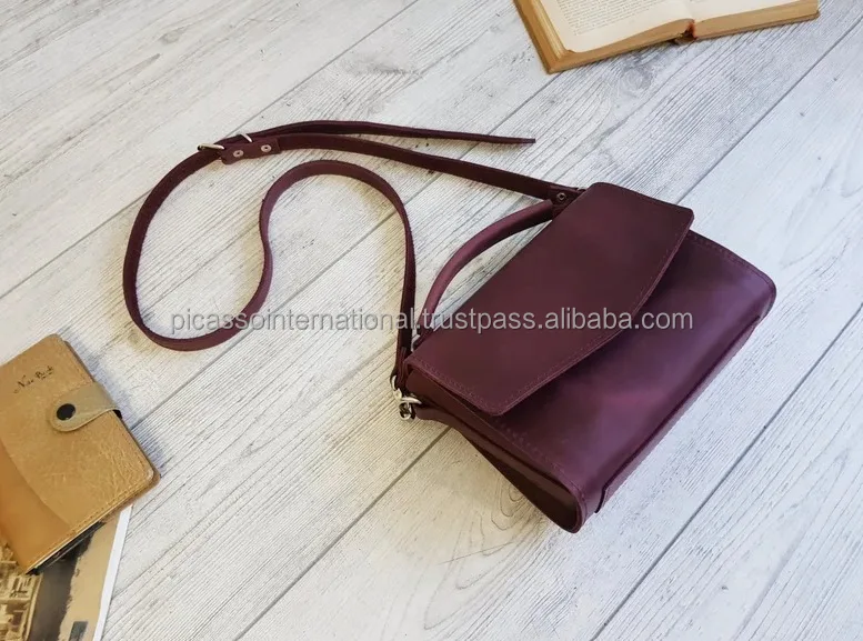 Trusted Exporter of Best Quality Hook and Loop Closure Type Elegant and Modern Design Genuine Leather Tote Hand Bag/Shoulder Bag