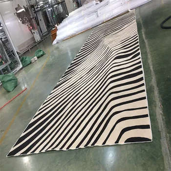 Hot Sale Bespoke Geometric Rug Custom Design Hand Tufted Pet Friendly Non-Slip for Exercise Picnic Home & Hotel Use