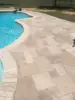 Adoquín para Deck de Piscina con Apariencia de Travertino, Beige Crema