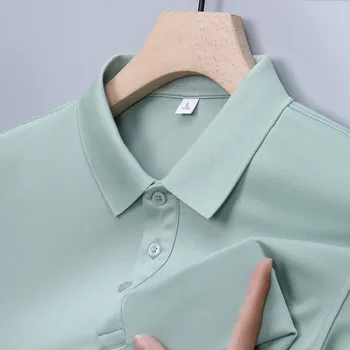 A Men's Semi-open Lapels Paul Shirt with a Light Luxury Feel, Short-sleeved Knitted Polo Shirt
