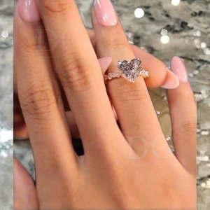 Ethnic Style 2.40 CT Yellow Gold IGI Certified Moissanite Heart-Shaped Five Stone Engagement Wedding Anniversary Party Gift Claw