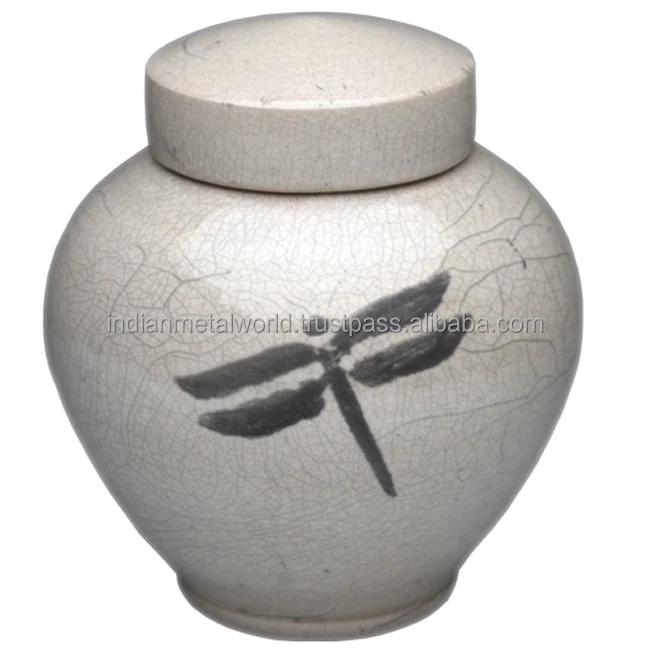 ваза для праха. урна для праха с гравировкой. латунная урна для праха. ваза для кремации. ооо морриган урны для праха.