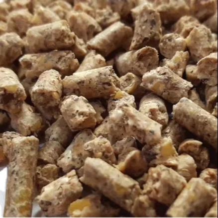 CORN COB BIOMASS PELLETS / RENEWABLE ENERGY SOURCE / MADE in VIETNAM