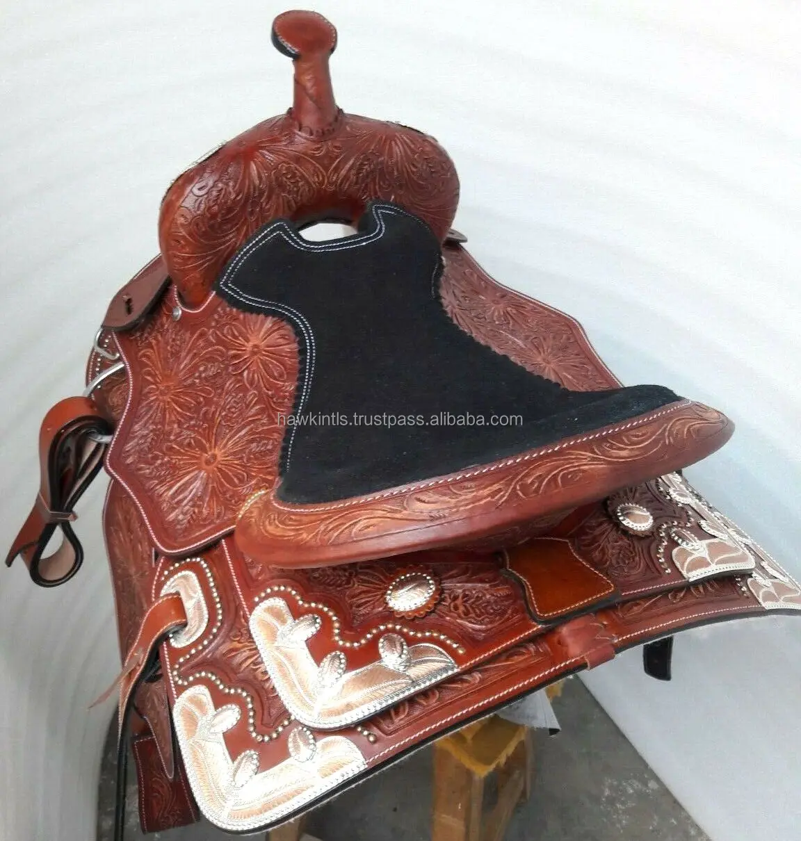 Genuine Natural Leather Western Saddle With Crocodile Print Cow Soft