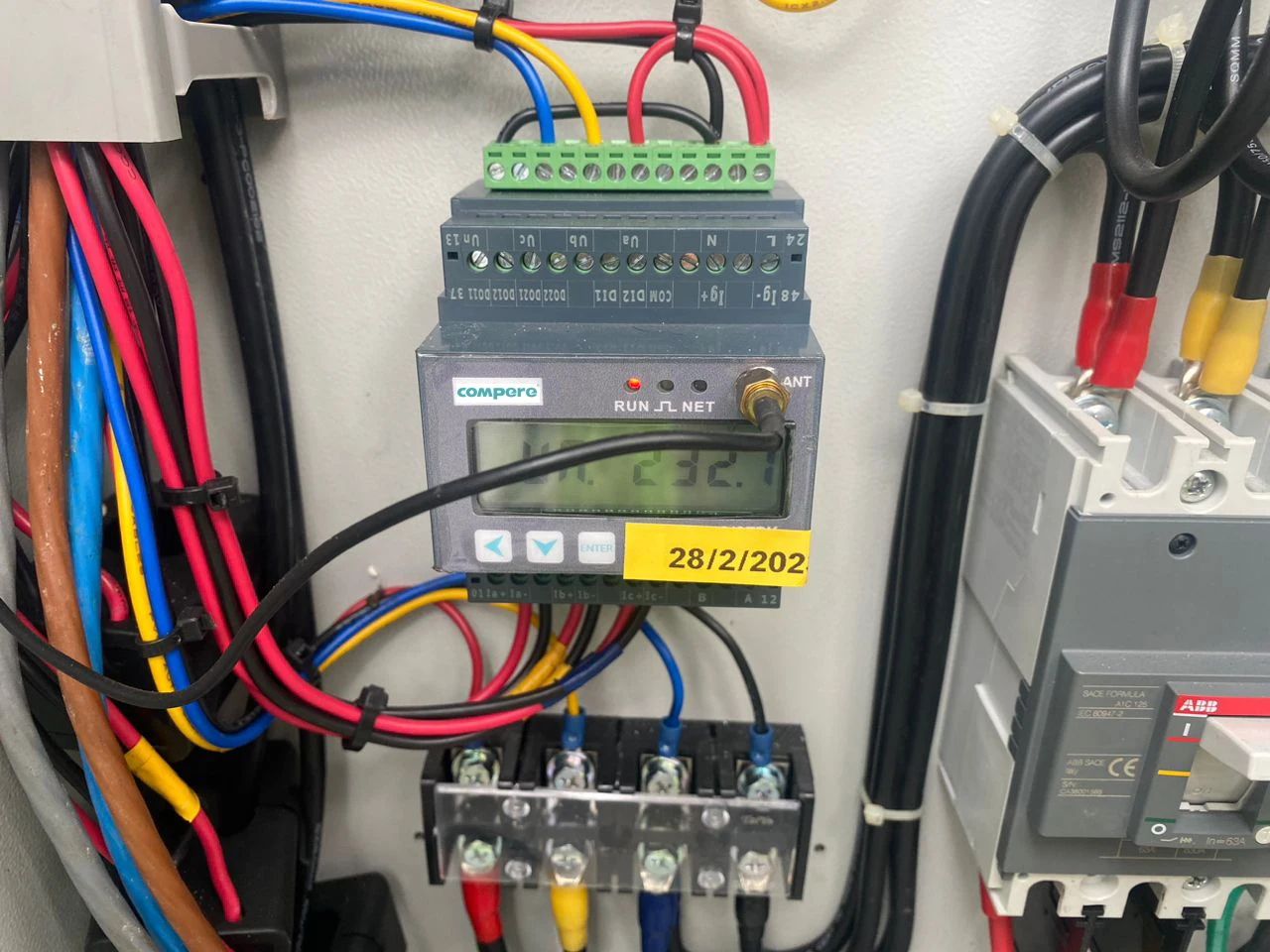 WIFI Power Analyzer IOT Based Wireless Din Rail Multifunction Power Meter 3 Phase Energy Meter