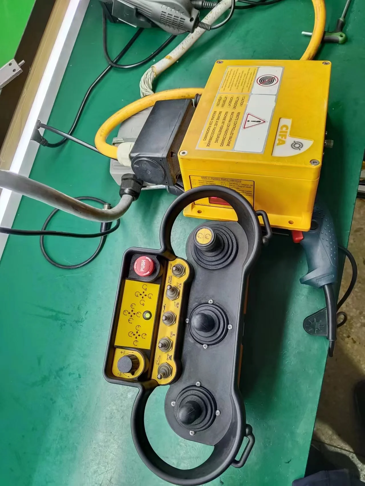 CIFA Original Used Remote Control Transmitter+Receiver for 5 Section  Boom Pump Parts