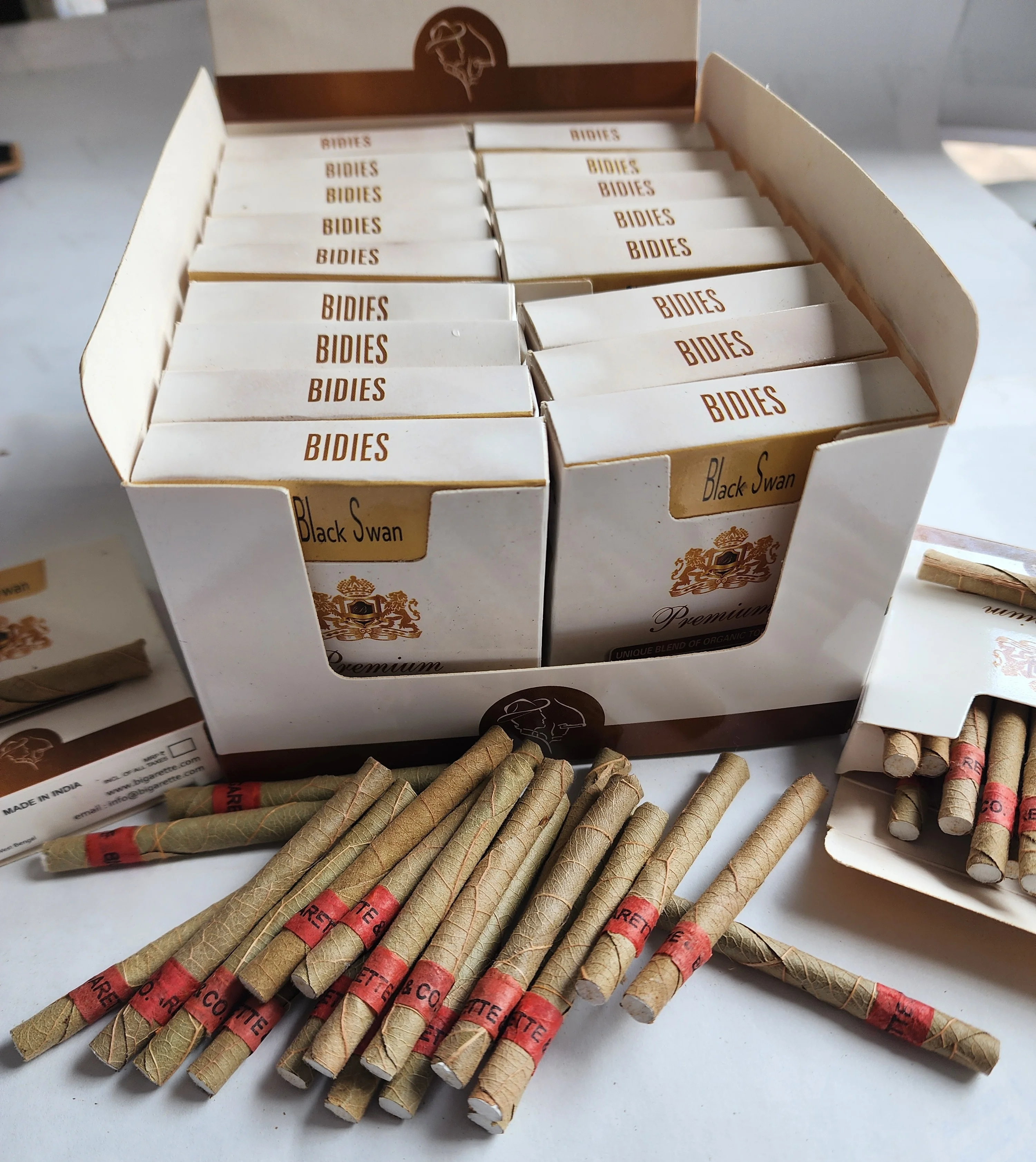 Unfiltered Traditional Indian Luxury Beedi Mini Unfiltered with Herbal  Flavors bulk factory supply Hand rolled mini sticks
