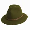 verde oliva