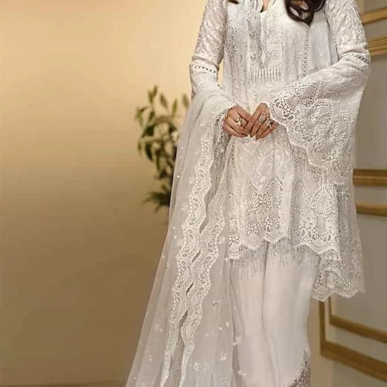 Latest Pakistani Wedding Dresses ...