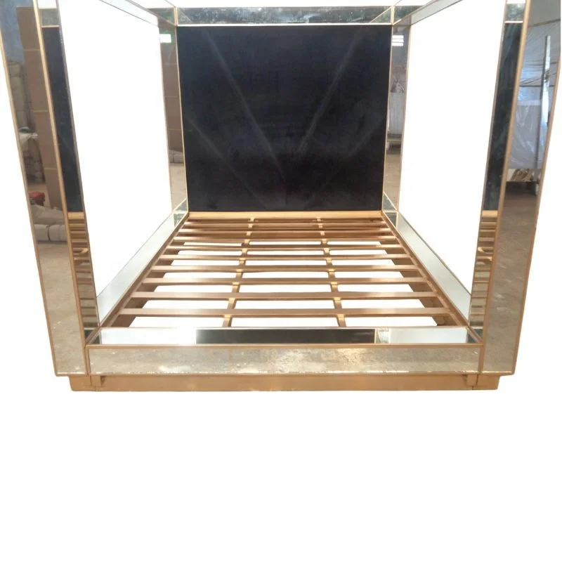 Mirrored Canopy Bed Frame Finished in Glass Panels and Silver Wood for Luxury Modern Minimalist Bedroom and Hotel Furniture