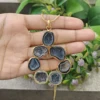 1.Agate géode noire Druzy
