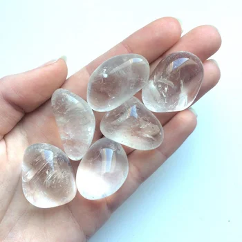 Clear Crystal Quartz Natural Polished Tumbled Stone Medium / Large Natural Tumble Stone With Premium Quality for sale