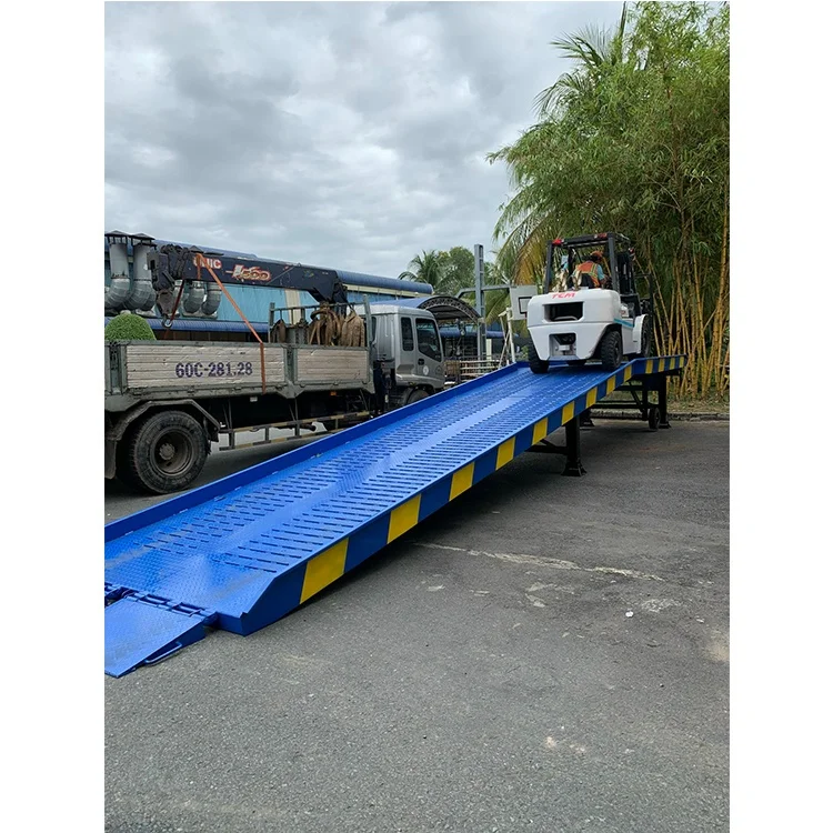 https://sc04.alicdn.com/kf/Scaebd2cc97b0488984b0d62da7dde927Y/Vietnam-Supply-10T-S-Forklift-Ramp-Mobile-Loading-Ramp-Convenient-Combined-with-Container-Floor-Vietnam-1-Year-Warranty-Asian.jpg