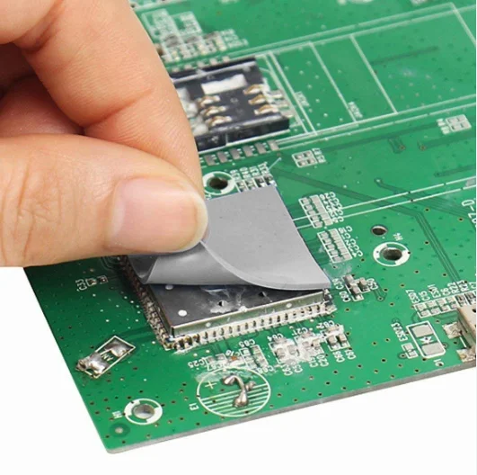 Silicone Thermal Conductive Pad ISO9001 Certified for Electronic Components and Circuit Boards