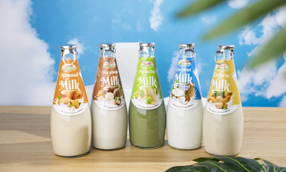 Lactose Free Milk From Macadamia Nut Milk Drink 290ML Glass