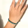 สีเขียว