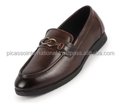 Professionals in Manufacturing Top Quality Latest Stylish Look Men's Casual Wear Genuine Leather Loafers Shoes from India