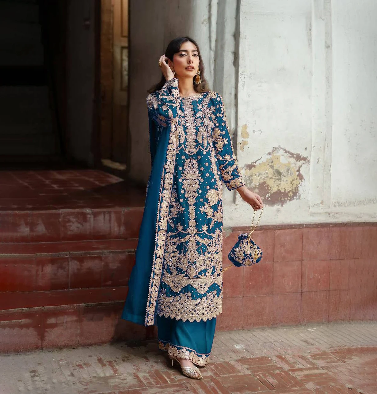 Modern 3-piece Linen Shalwar Kameez Suits For Women Latest Indian Pakistani Wedding Party Dress Designs Asian Ethnic Fashion