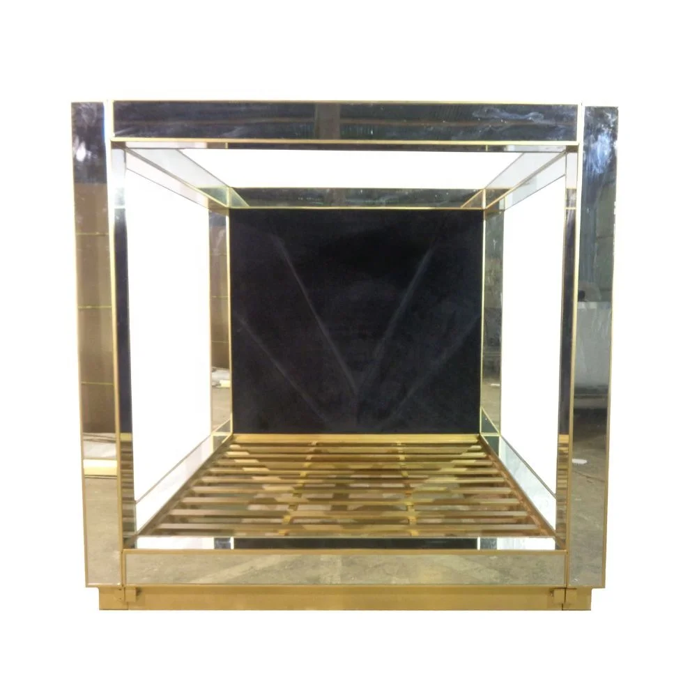 Mirrored Canopy Bed Frame Finished in Glass Panels and Silver Wood for Luxury Modern Minimalist Bedroom and Hotel Furniture