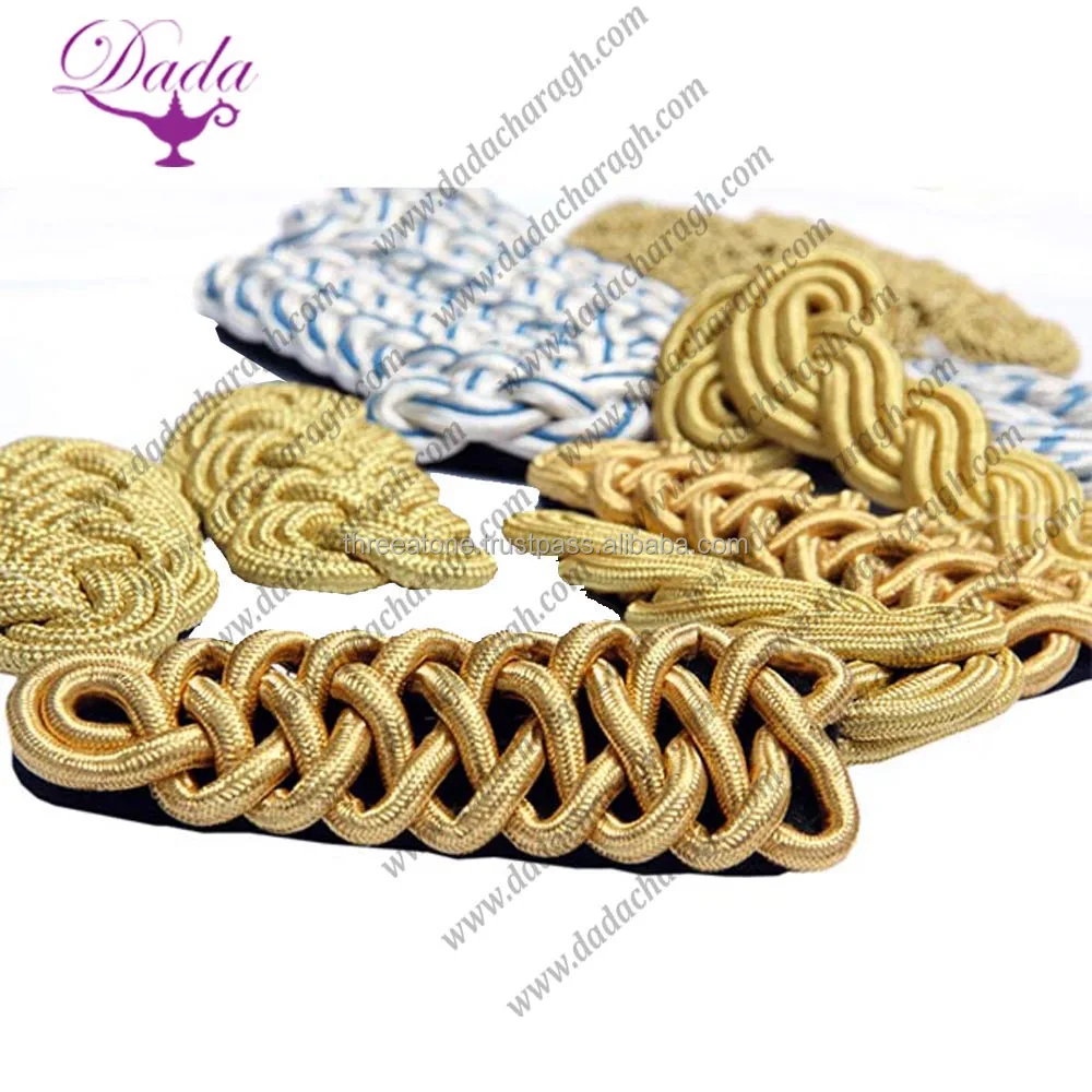 EPAULETTE.jpg