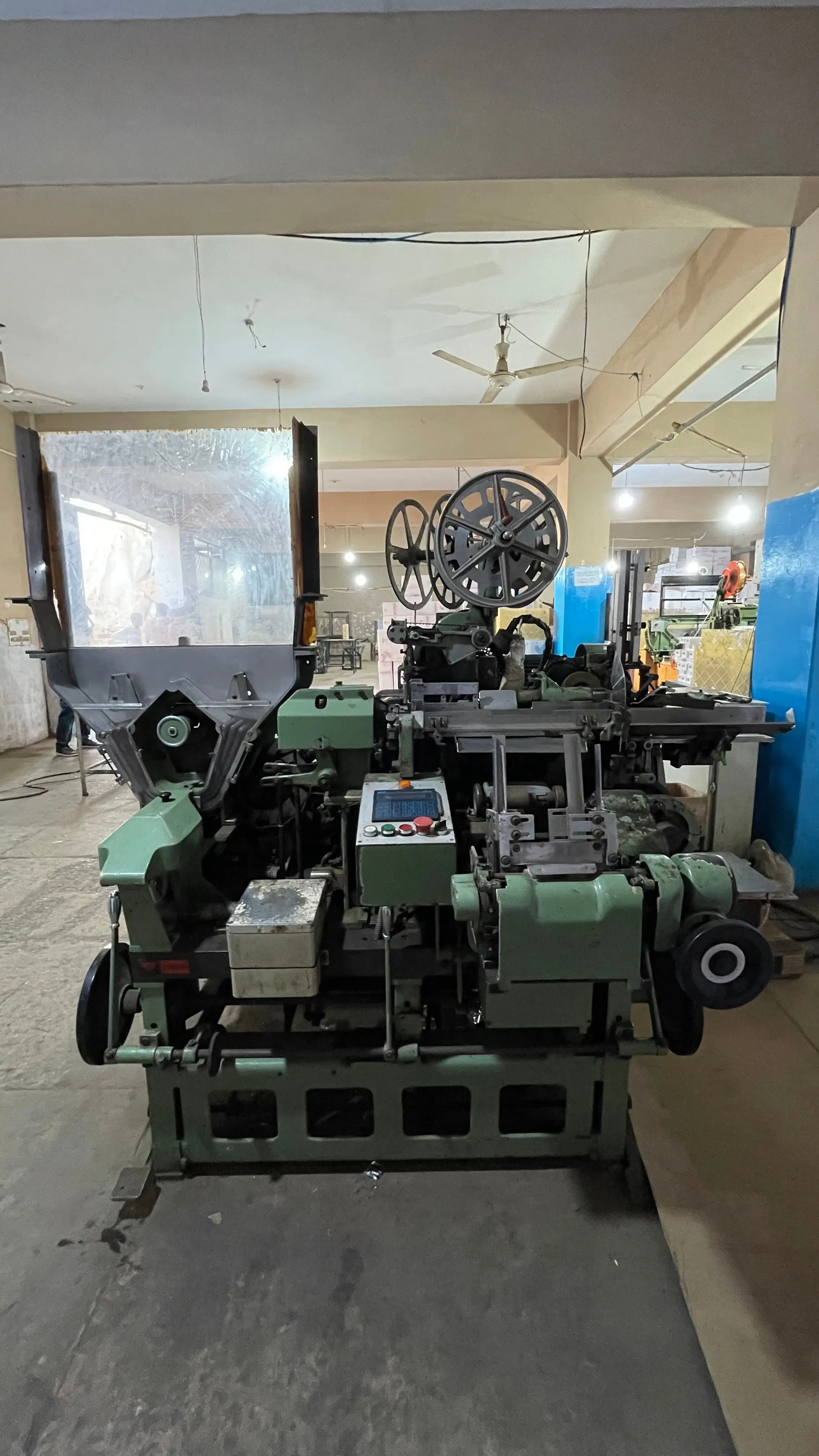Sasib 3000 Electric Automatic Cigarette Packing Machine for Tobacco  Manufacturing
