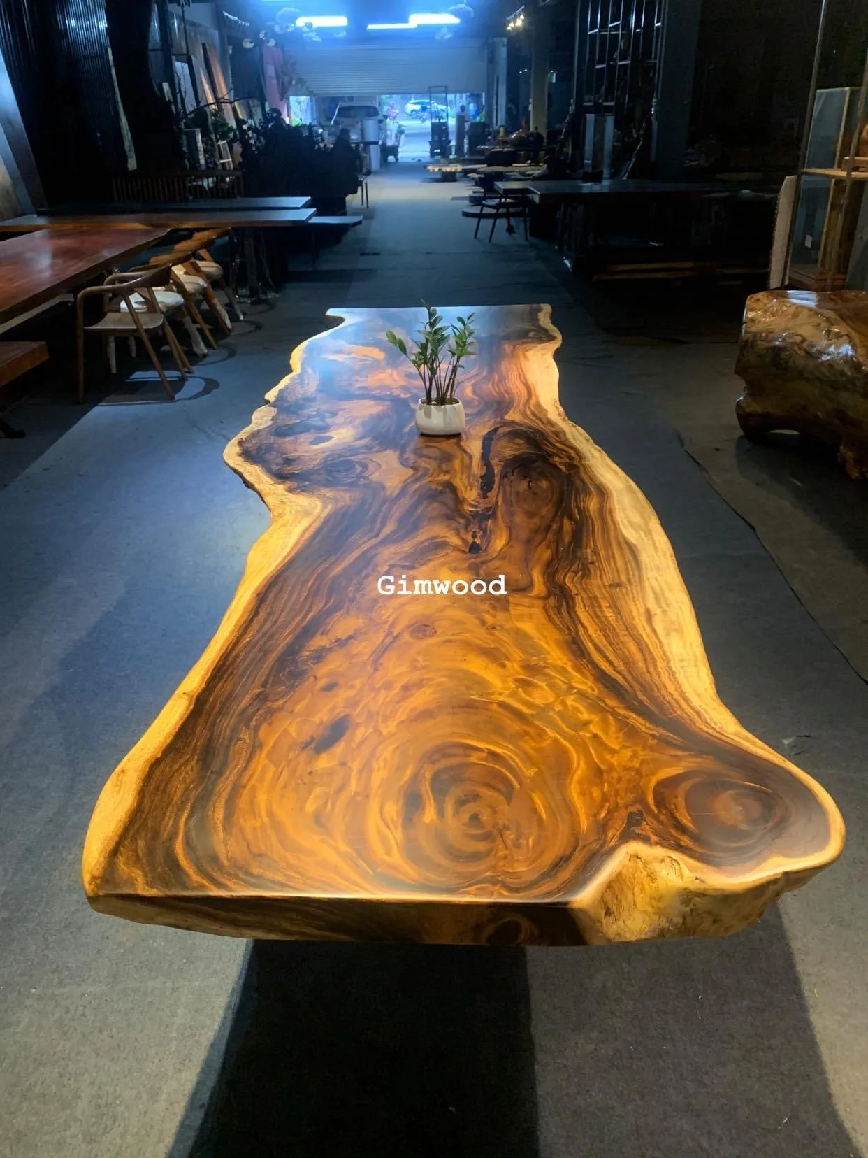 100% столешник из массива дерева/орех живого ореха/Саман/Кхая изготовленный на вьетнамской фабрике WHATSAPP + 84